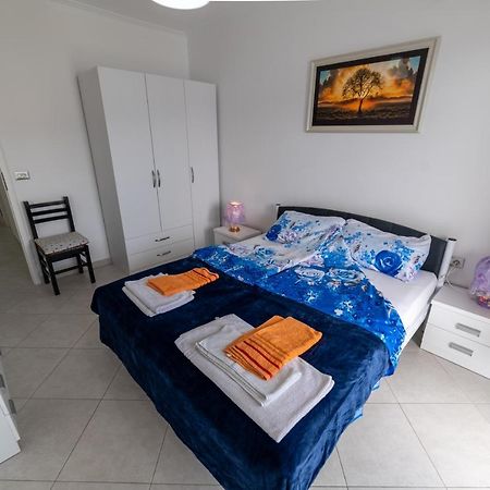 Sofi Apartments Sarandë エクステリア 写真