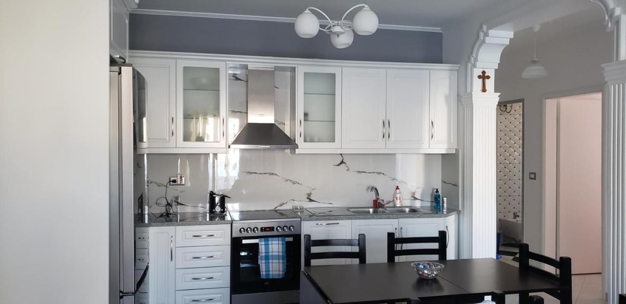 Sofi Apartments Sarandë エクステリア 写真