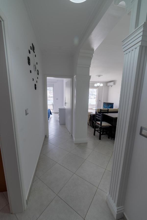 Sofi Apartments Sarandë エクステリア 写真