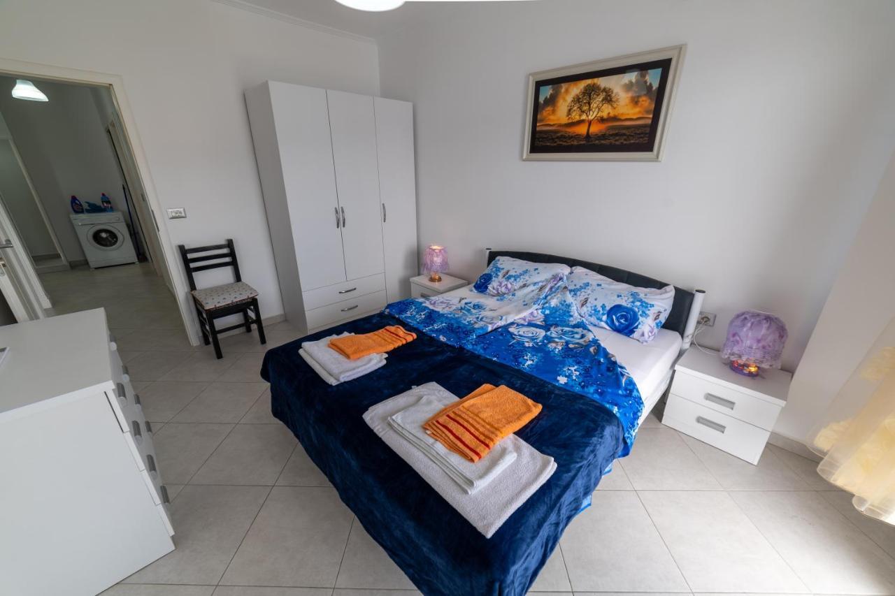 Sofi Apartments Sarandë エクステリア 写真